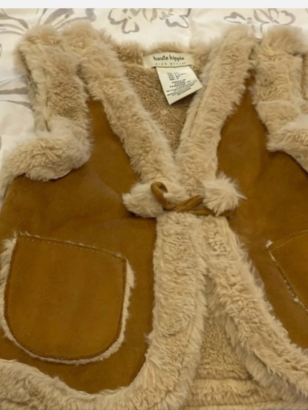 Haute Hippie 2T Bohemian Festival Boho girlFaux Suede Faux Fur Vest with Pocket